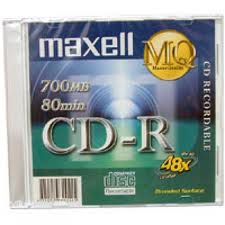 Đĩa CD Maxell có vỏ